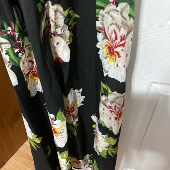 NWOTS Ladies Dress - Picture 3 of 16